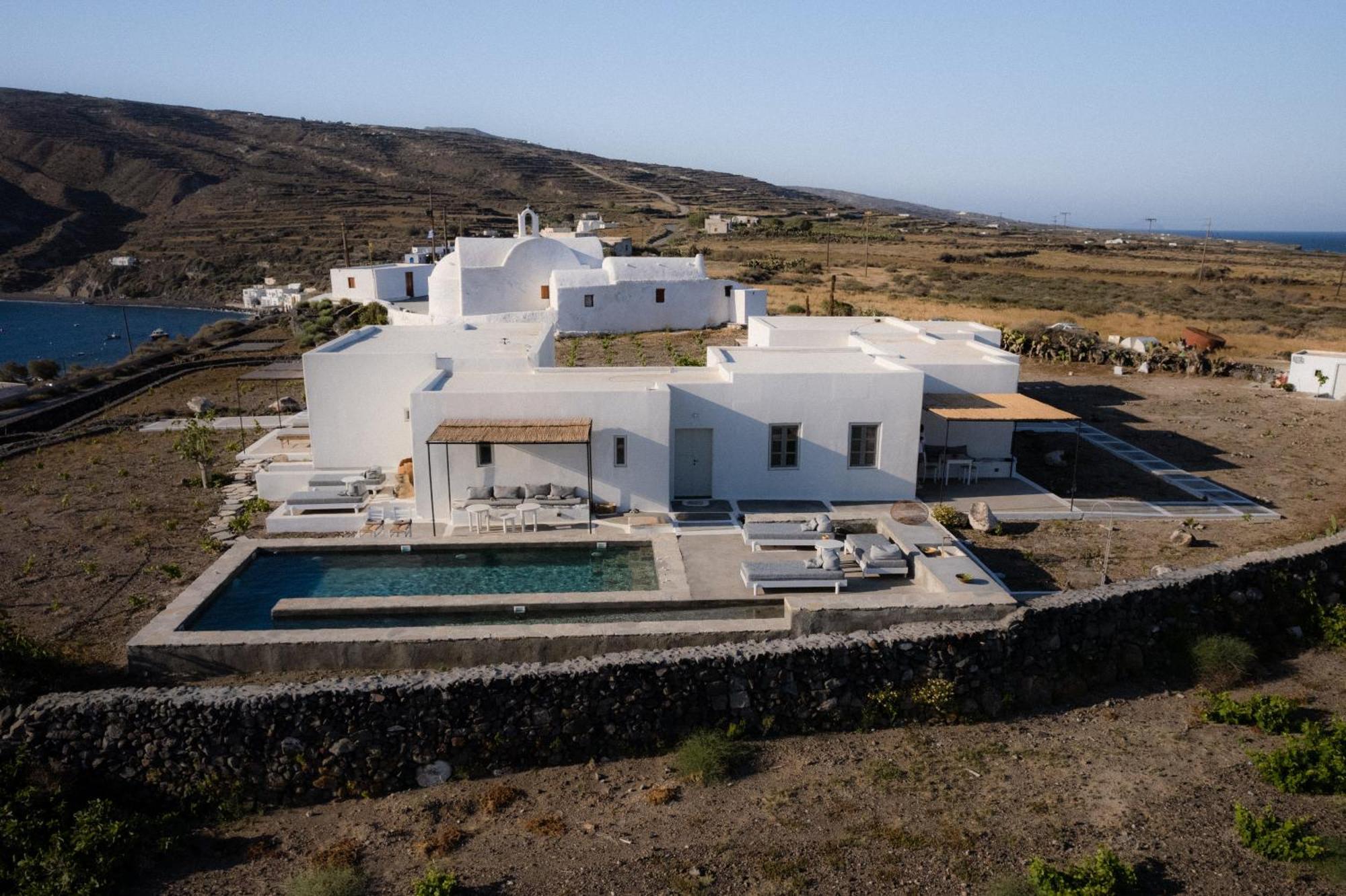 מלון תירסיה Santa Irini Retreat מראה חיצוני תמונה